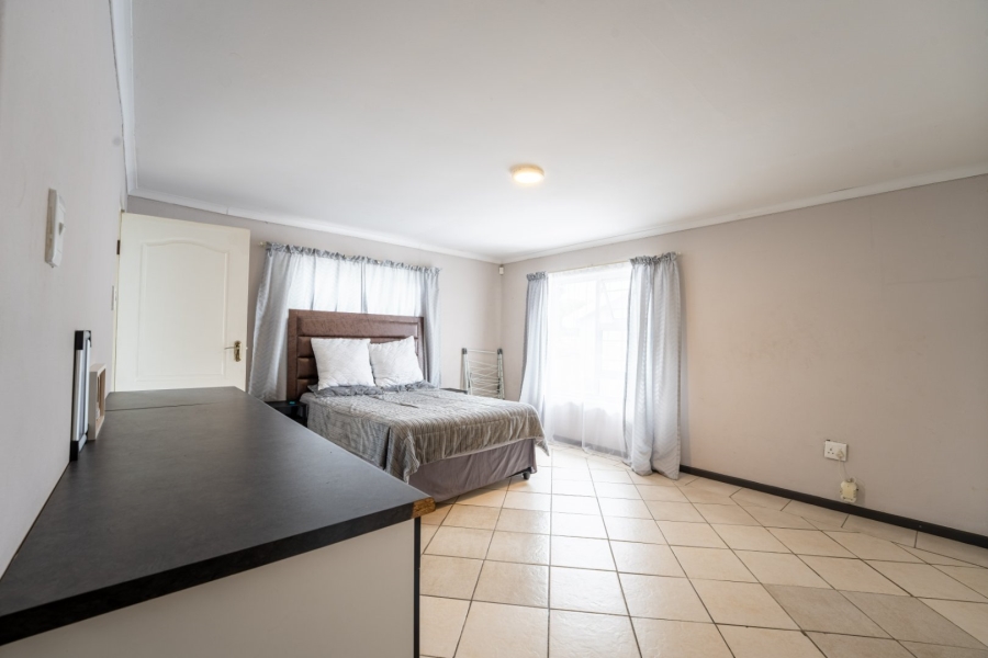 4 Bedroom Property for Sale in Walmer Eastern Cape